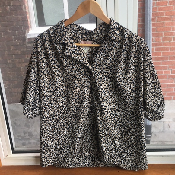 jagger Tops - Cute floral vintage top